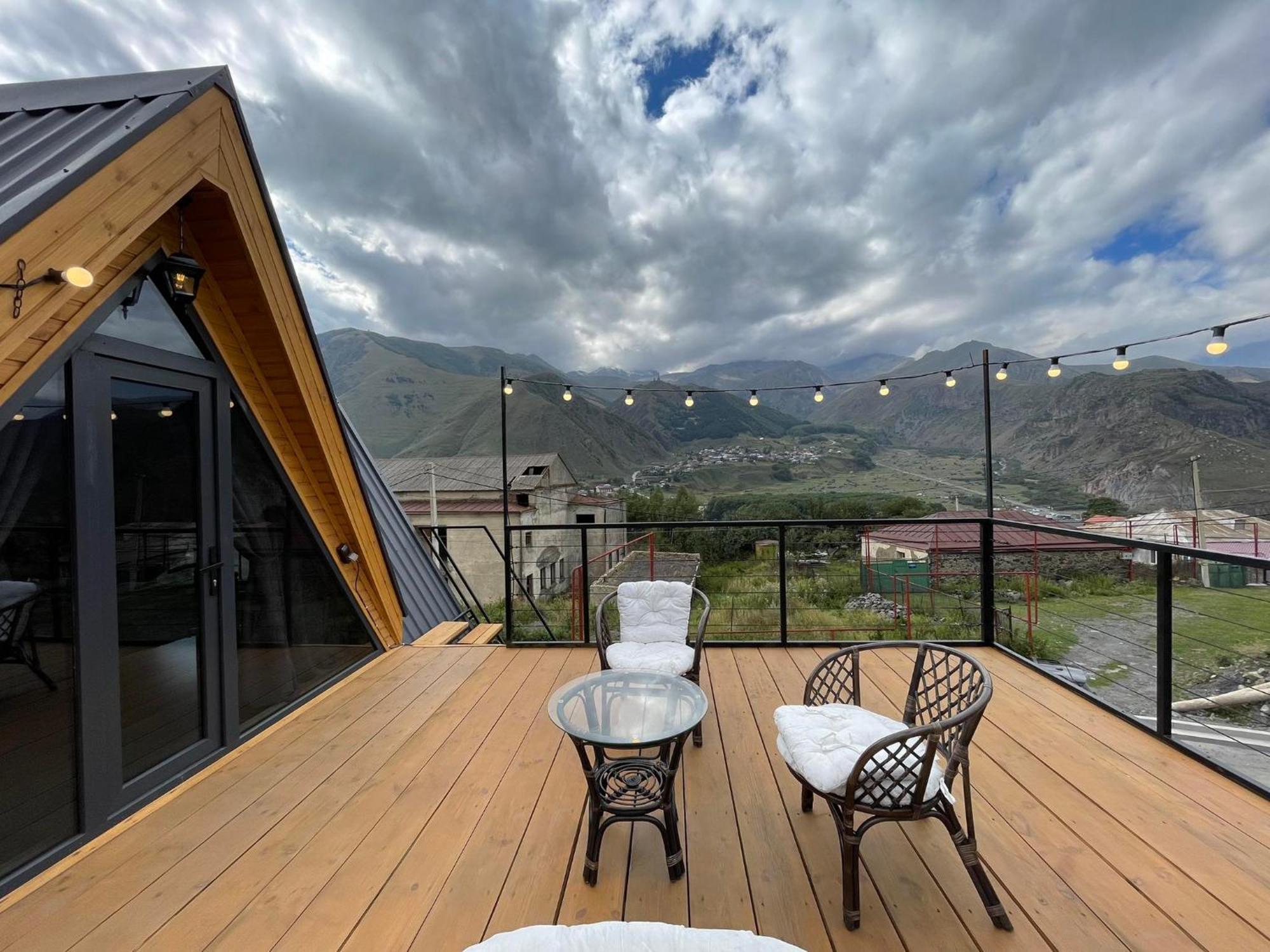 Magic Hut_Kazbegi Βίλα Εξωτερικό φωτογραφία